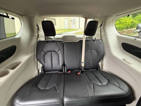 2018 Chrysler Pacifica Touring L
