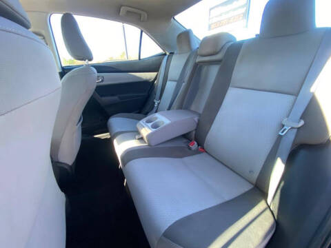 2017 Toyota Corolla LE