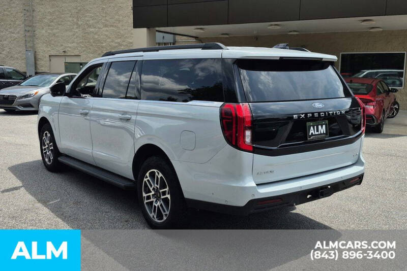 2025 Ford Expedition MAX Active