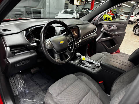 2022 Chevrolet Traverse LT Cloth