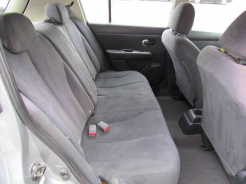 2007 Nissan Versa 1.8 S
