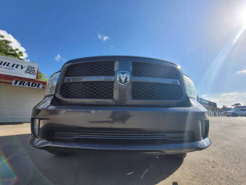 2014 RAM 1500 Express