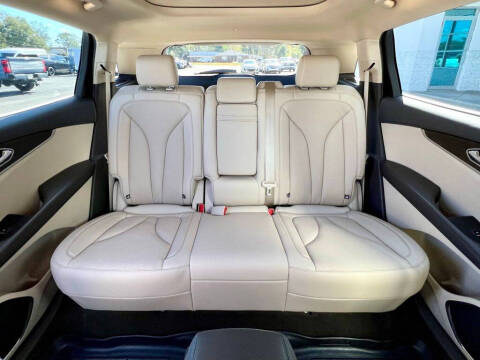 2020 Lincoln Nautilus Reserve