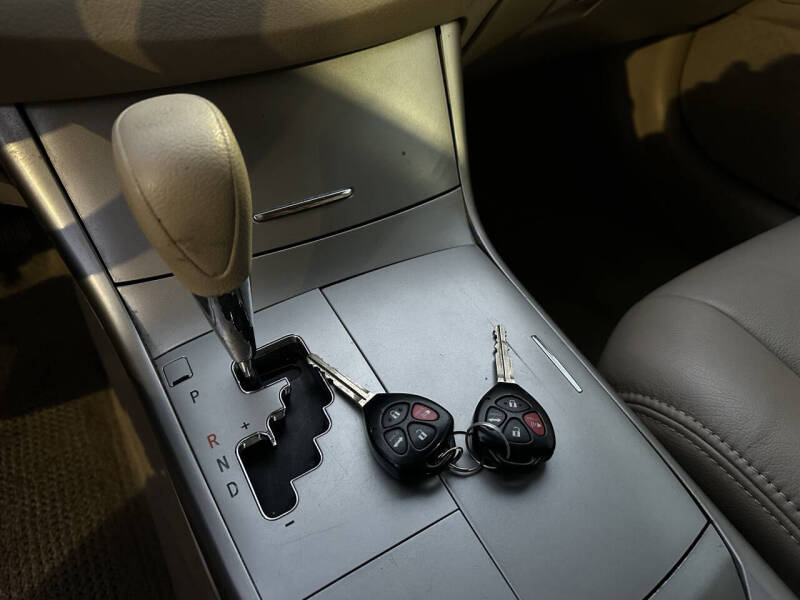 2008 Toyota Avalon XL