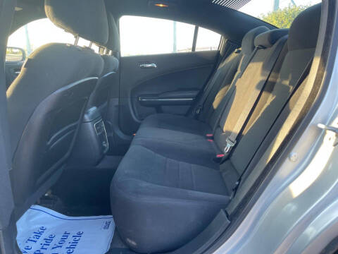 2012 Dodge Charger SE