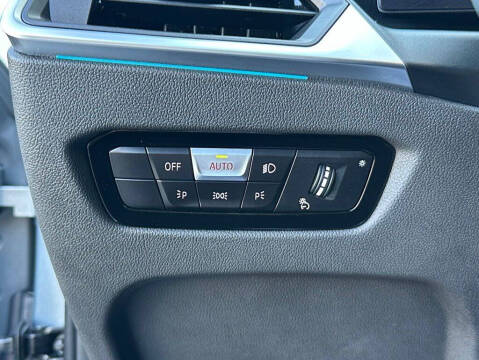 2023 BMW 3 Series 330i