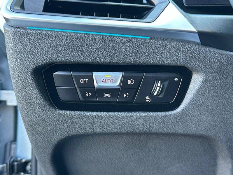 2023 BMW 3 Series 330i