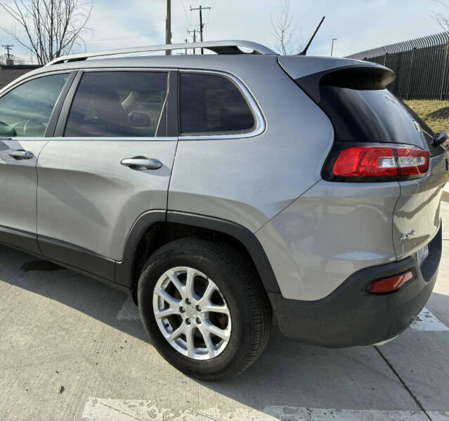 2015 Jeep Cherokee Altitude