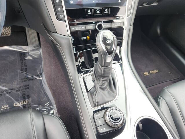 2018 Infiniti Q60 3.0T Luxe