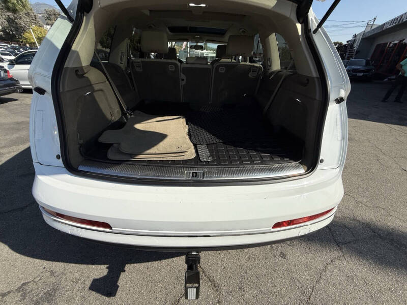 2011 Audi Q7 3.0T quattro Premium Plus