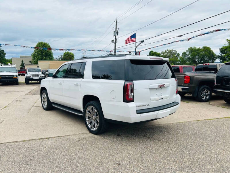 2016 GMC Yukon XL SLT