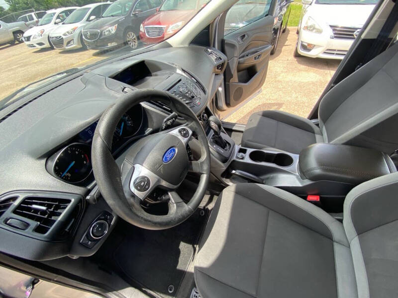 2014 Ford Escape S