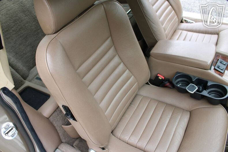 1988 Jaguar XJ-Series