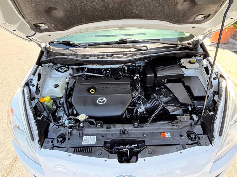 2014 Mazda MAZDA5 Sport