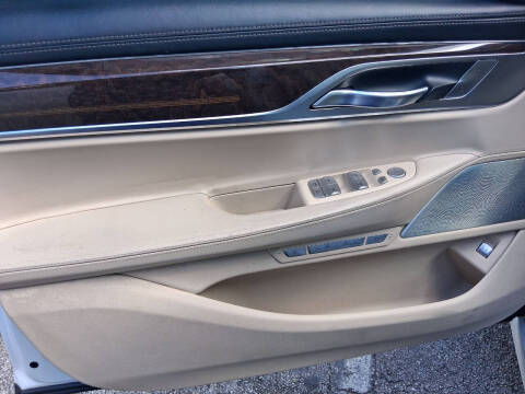 2016 BMW 7 Series 750i xDrive