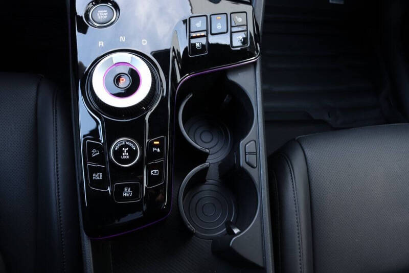 2025 Kia Sportage Plug-In Hybrid X-Line Prestige