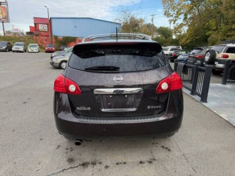 2012 Nissan Rogue S
