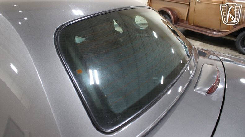 2003 Ford Thunderbird