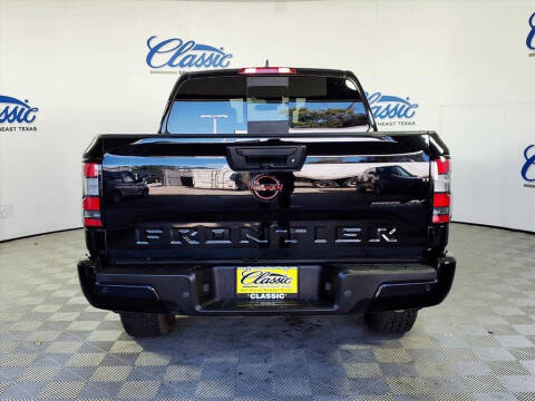 2024 Nissan Frontier PRO-4X