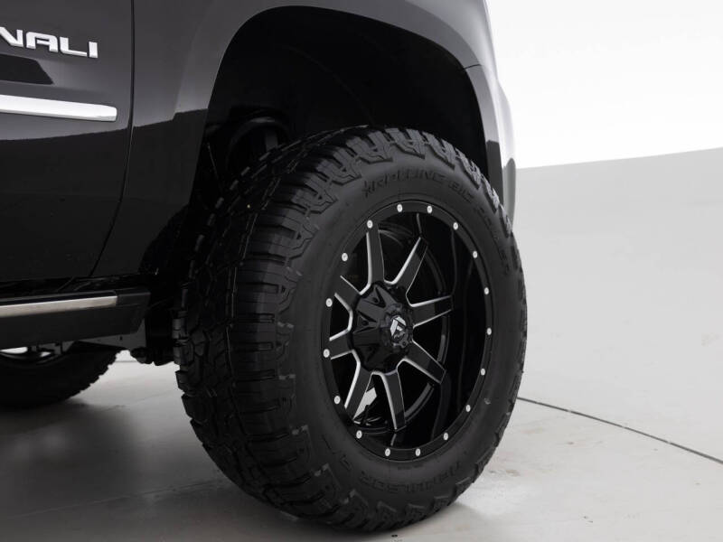 2016 GMC Yukon Denali