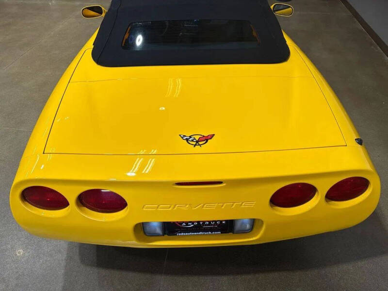 2004 Chevrolet Corvette
