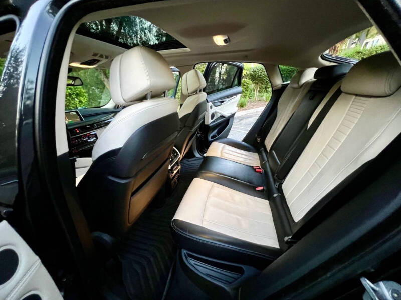 2015 BMW X6 xDrive50i