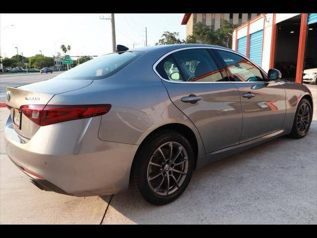 2018 ALFA ROMEO Giulia (952) Sedan - $15,297