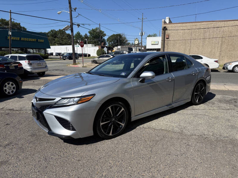 2018 Toyota Camry XSE's photo