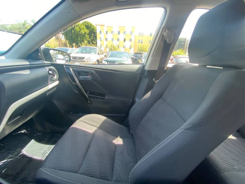 2016 Scion iM