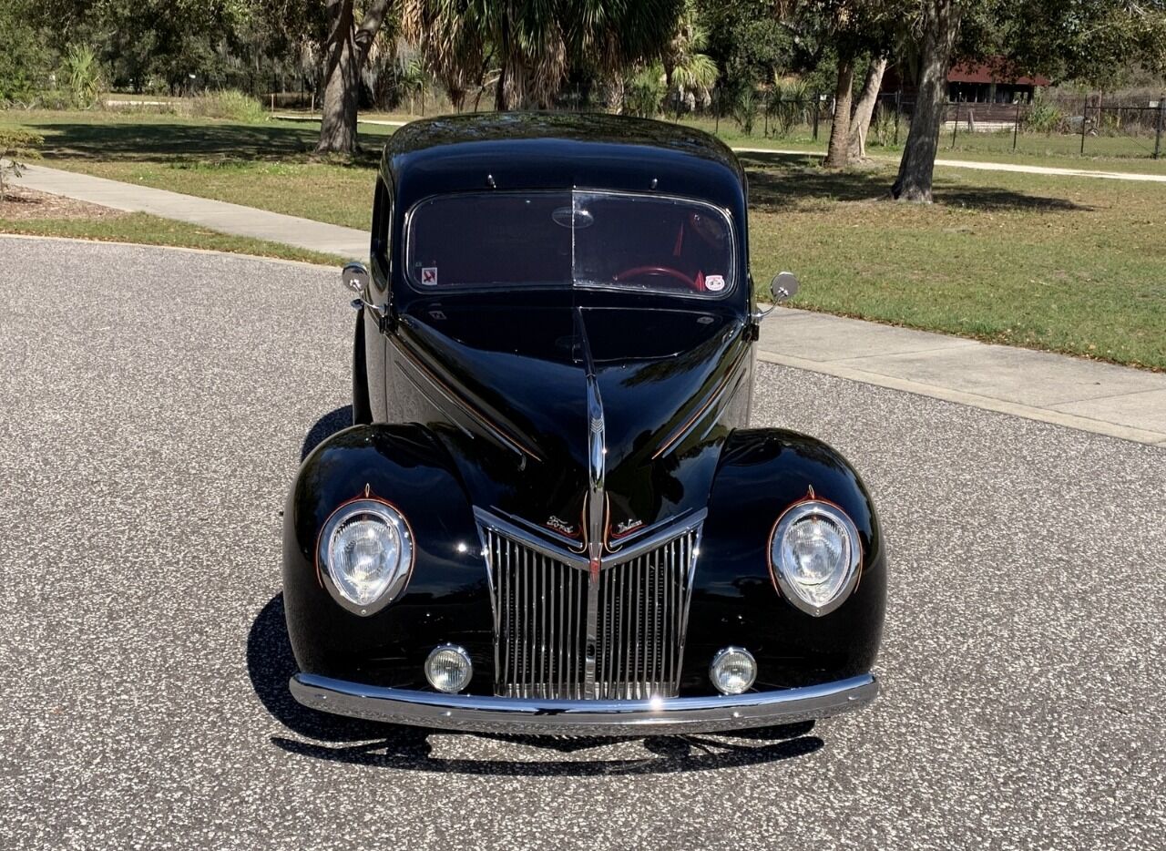 1939 Ford Deluxe 7