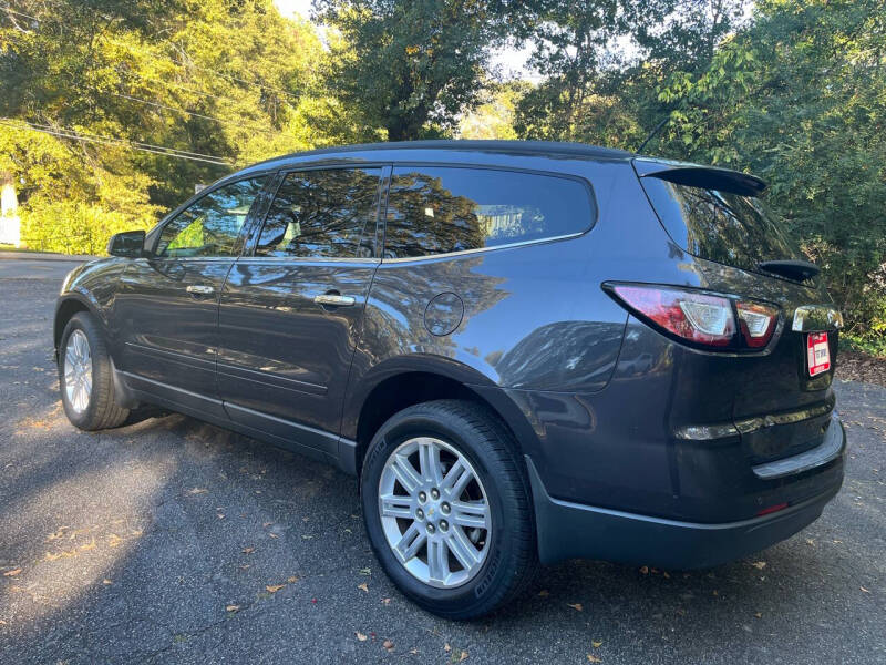 Used 2014 Chevrolet Traverse 1LT with VIN 1GNKRGKD2EJ116140 for sale in Roswell, GA