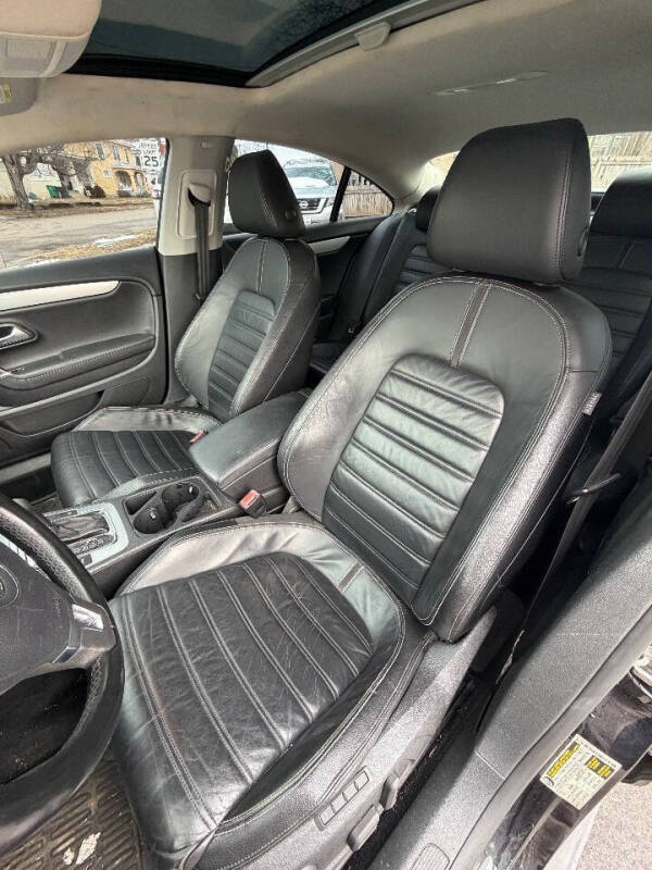 2009 Volkswagen CC VR6 4Motion