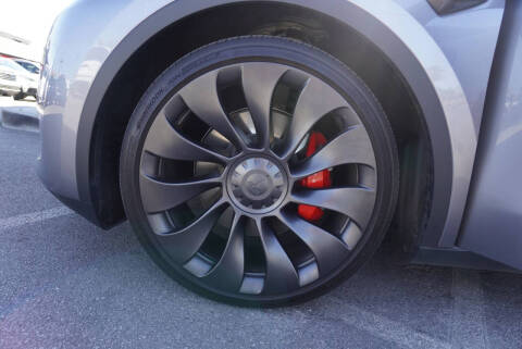 2024 Tesla Model Y Performance