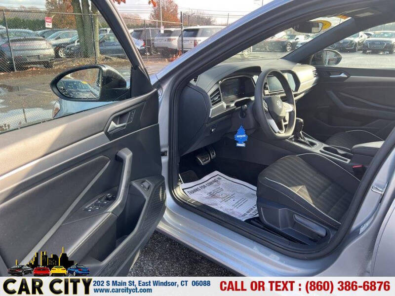 2023 Volkswagen Jetta Sport