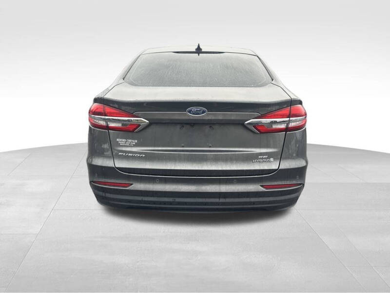 2019 Ford Fusion Hybrid SE