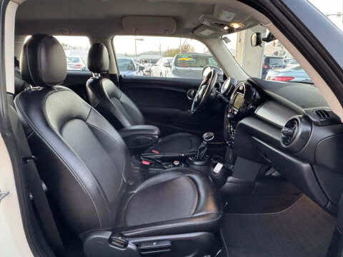 2018 MINI Hardtop 2 Door Cooper