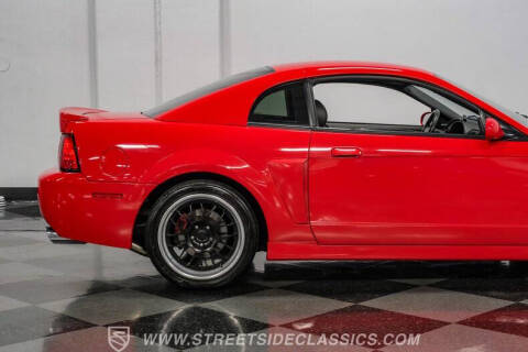 2004 Ford Mustang SVT Cobra