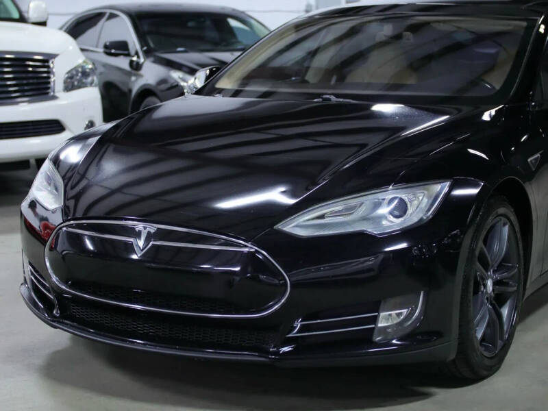 2013 Tesla Model S