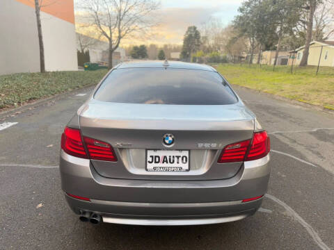 2013 BMW 5 Series 528i xDrive