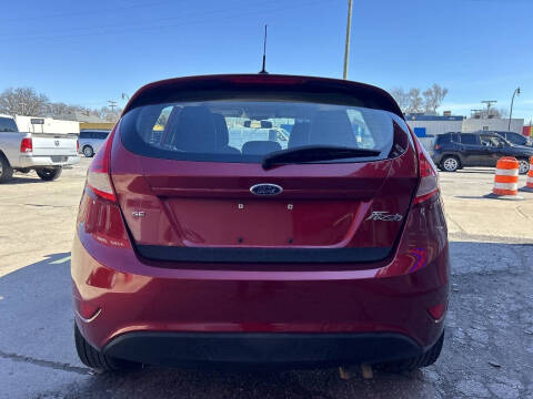 2013 Ford Fiesta SE