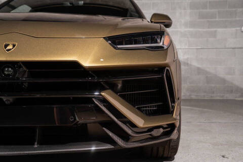 2024 Lamborghini Urus Performante