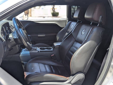2014 Dodge Challenger SXT