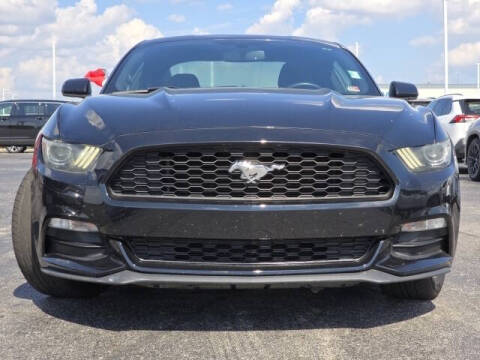 2016 Ford Mustang V6