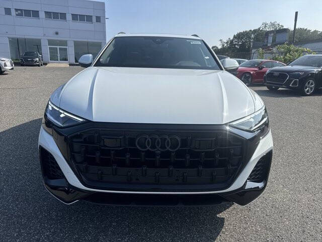 2025 Audi Q8 quattro Premium Plus 55 TFSI
