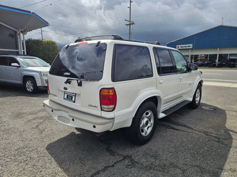 2000 Ford Explorer Limited