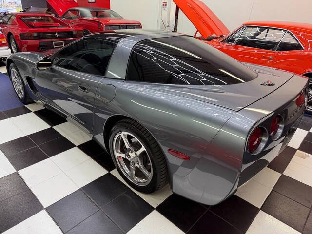 2004 Chevrolet Corvette