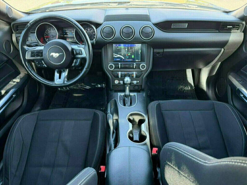 2021 Ford Mustang