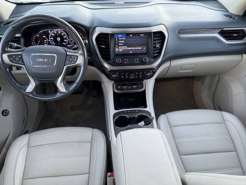 2021 GMC Acadia Denali