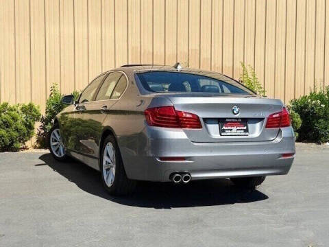 2015 BMW 5 Series 528i