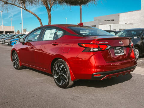 2025 Nissan Versa SR